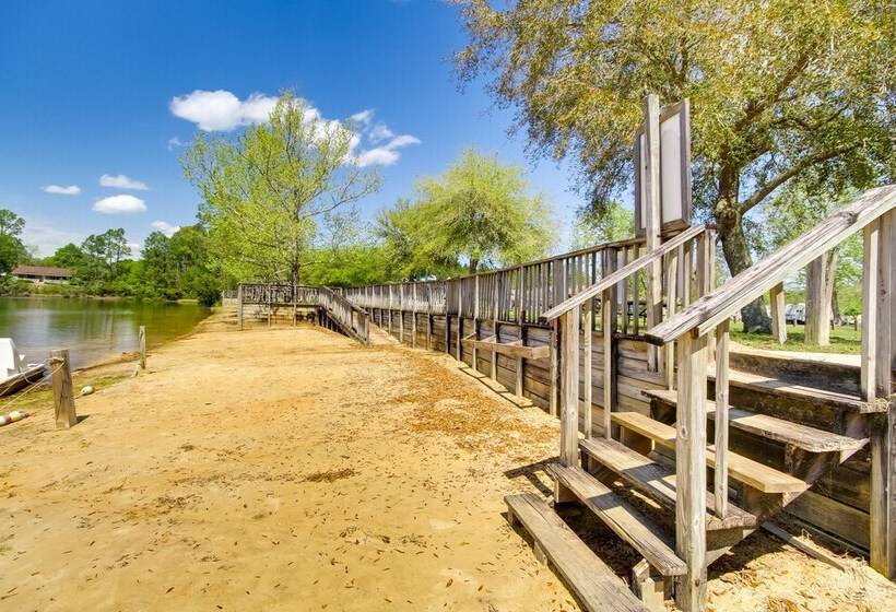 Biloxi Resort Cottage W/ Pool & Lake Access!