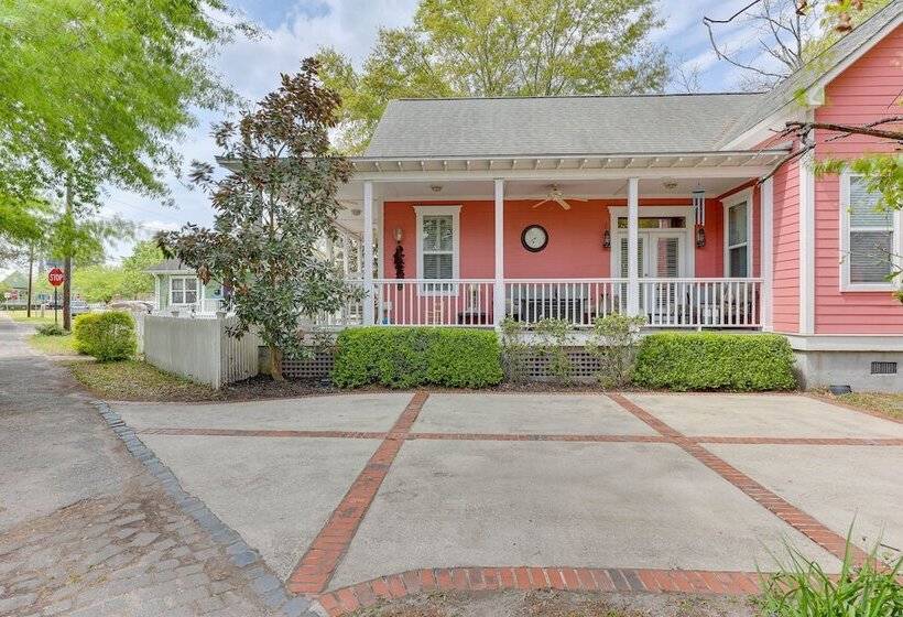 Charming Wilmington Cottage   Walk To Downtown!