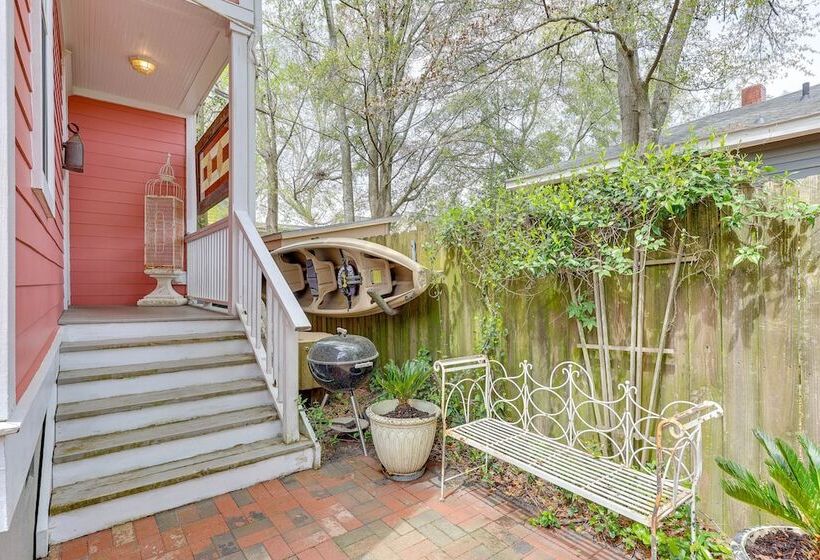 Charming Wilmington Cottage   Walk To Downtown!