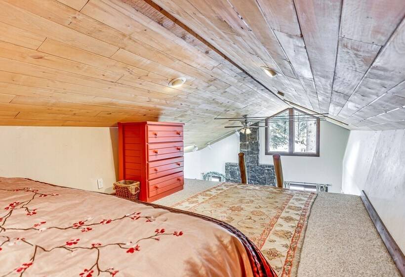 Dolores Cabin W/ River Access: Pets Welcome!