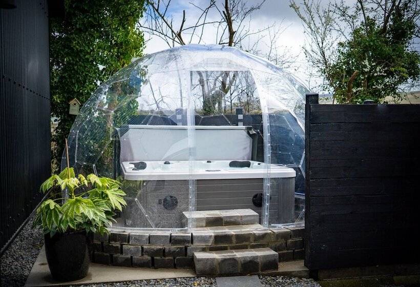فندق Charming Lodge In Limavady