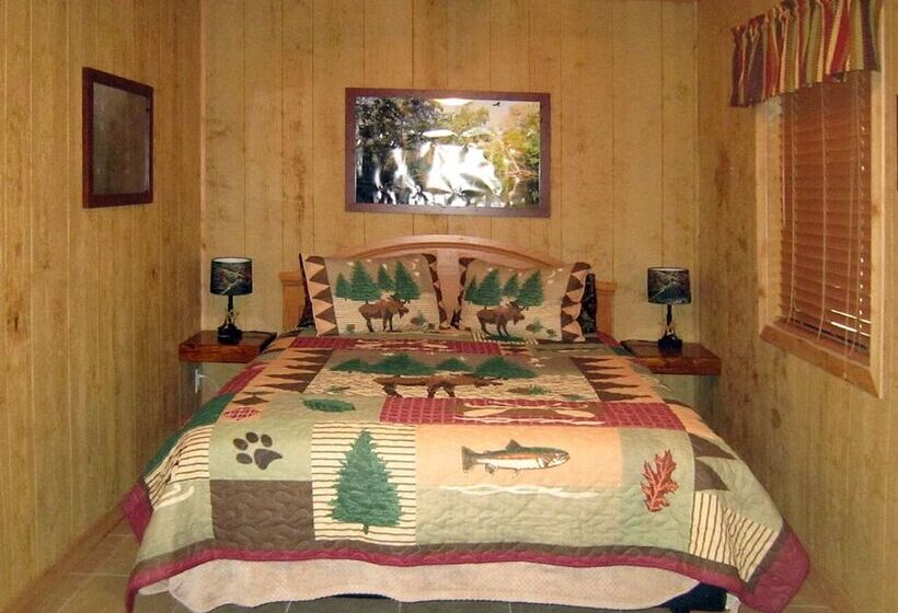 ホテル Riverside Lodge Resort