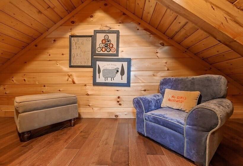 Legend Crest Lodge