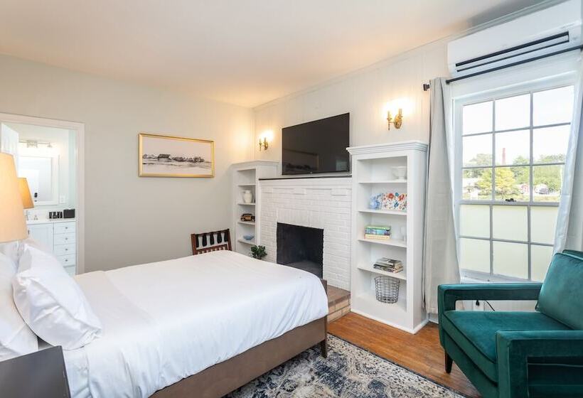 Sojourn At The Legacy Inn