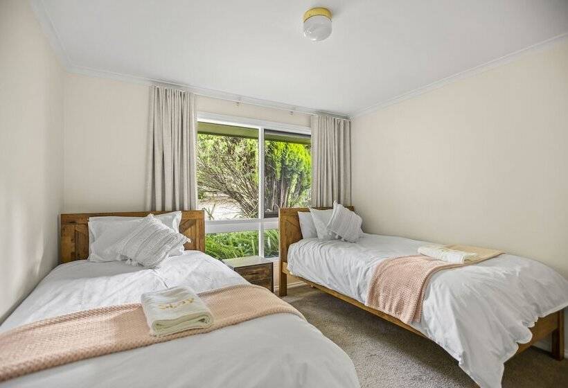 Stayau 4br Spacious Nature Retreat