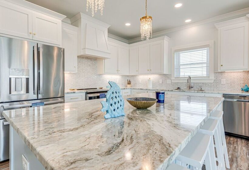 Waterfront Dauphin Island Home < Half Mi To Beach!