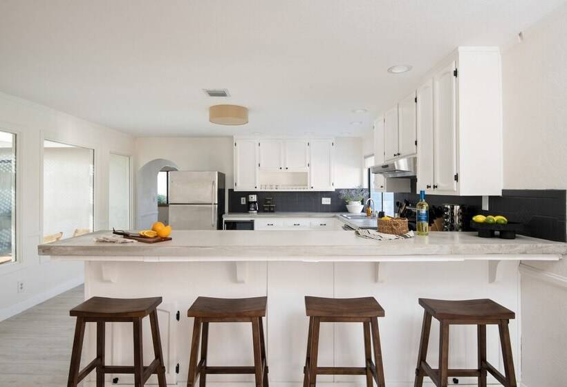 Archie By Avantstay Desert Retreat W/ Pool, Edge Of Joshua Tree, Bonus Casita For Group Travel