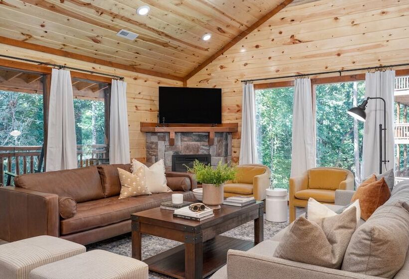 Bluebell By Avantstay Incredible Views W/ Large Balcony & Indoor Pool!