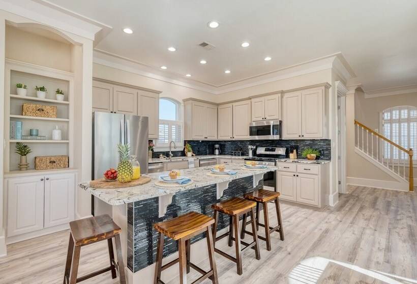 Calico By Avantstay Beachfront Retreat