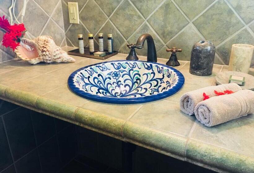 مبيت وإفطار Seagull Cove Resort