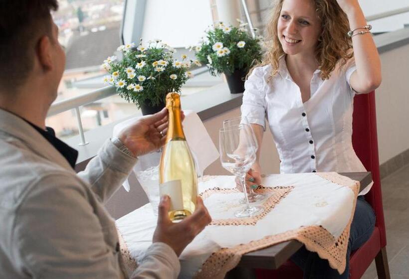 فندق Comfort Erica Dolomiti Val D Adige