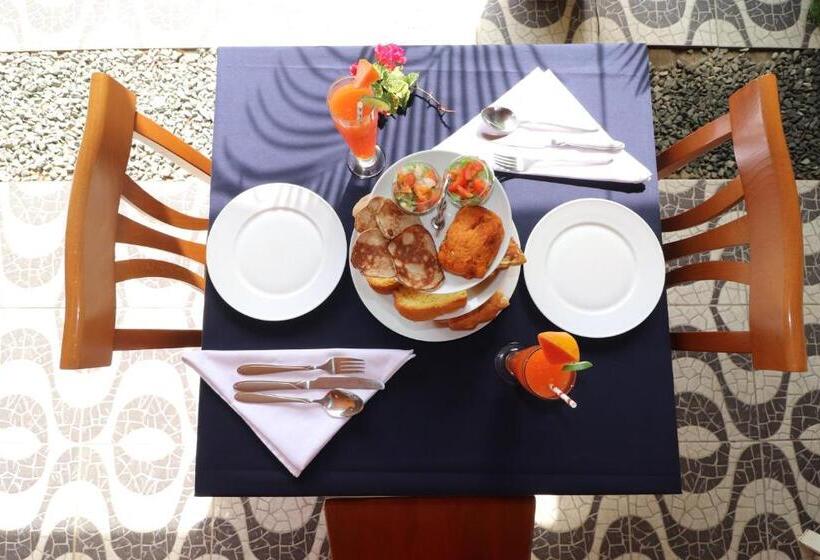 Hotel Holland Lodge Paramaribo