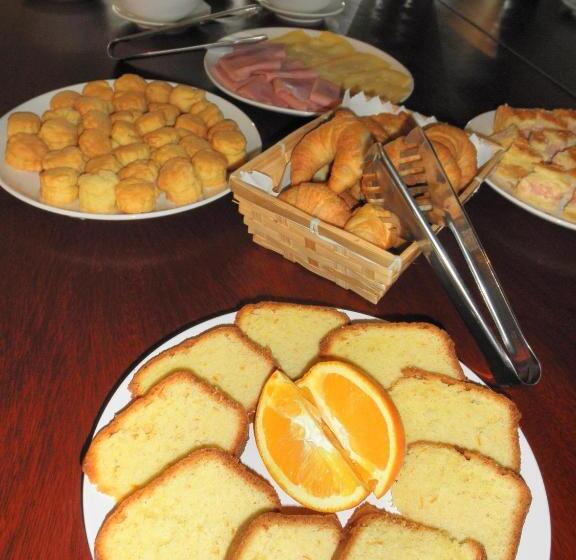 هتل Juana De Ibarbourou