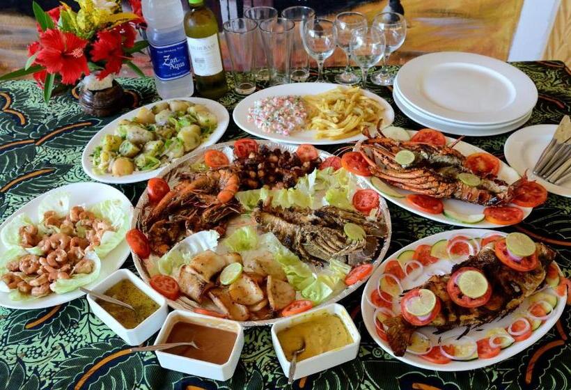 فندق Kaure Sand Beach Lodge