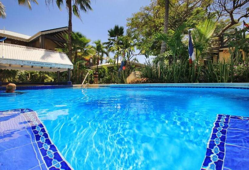 هتل Mary S Boon Beach Resort & Spa