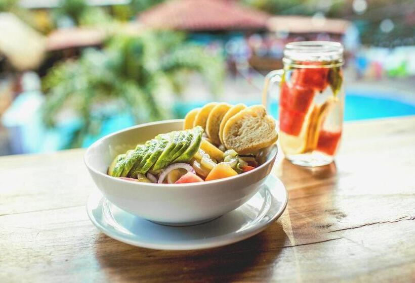 בית מלון כפרי Socialtel Maderas