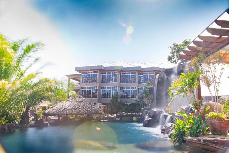 Jacana Amazon Wellness Resort