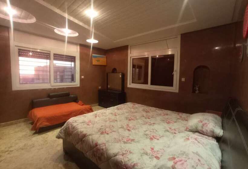 هاستل Mubaradise Surfcamp