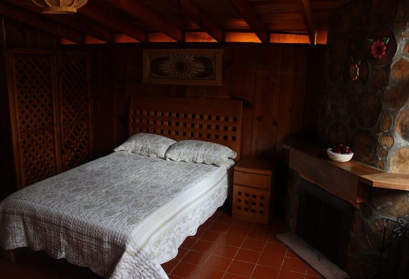 بنسيون Condominio La Montaña