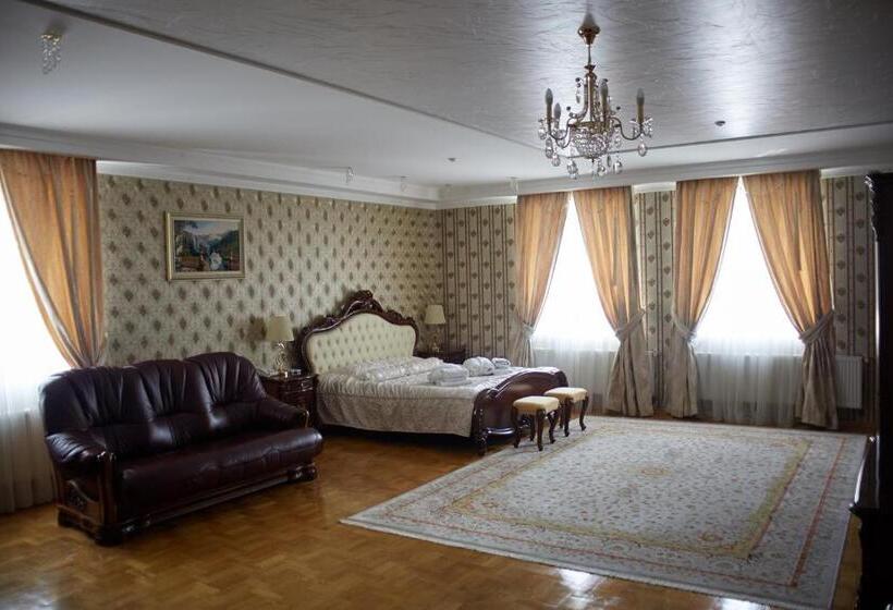 مبيت وإفطار Garden Hall