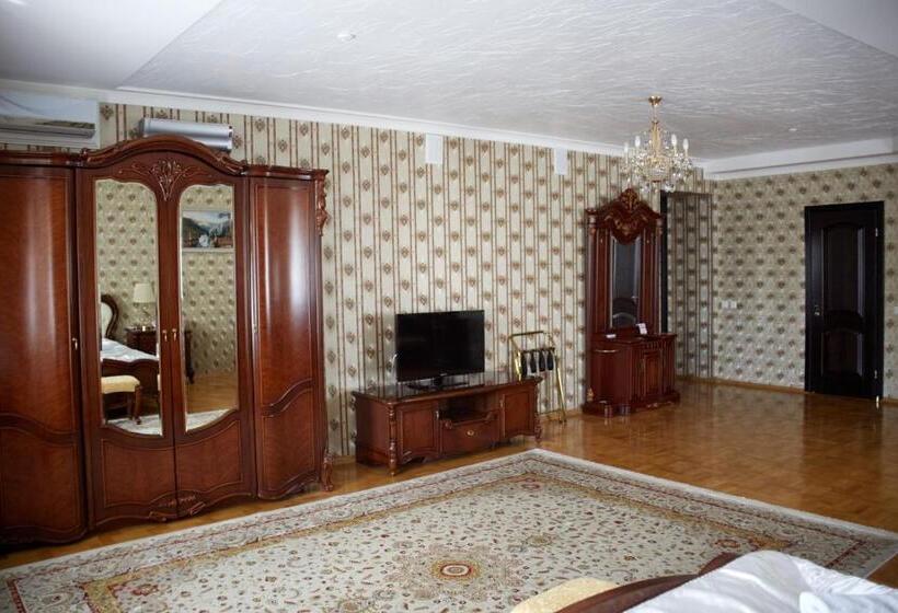 مبيت وإفطار Garden Hall