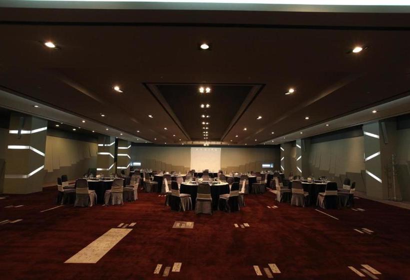 فندق Changwon