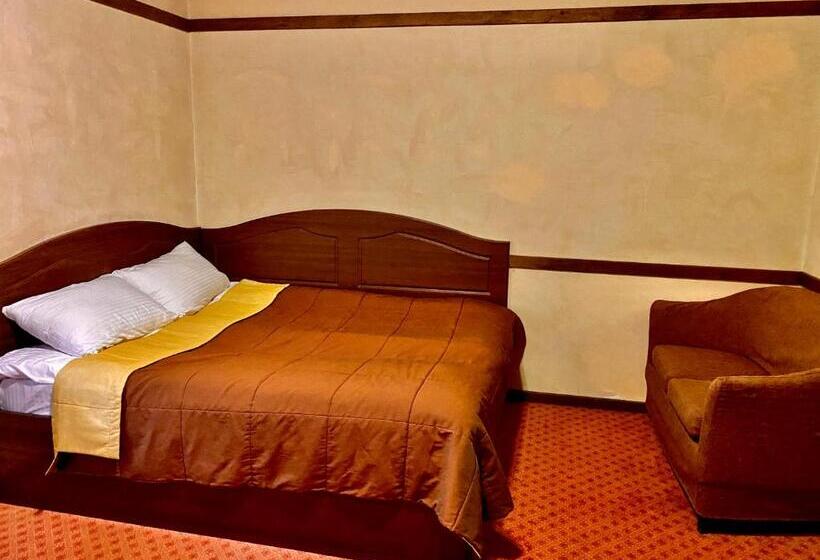 בית מלון כפרי Complex Bahus