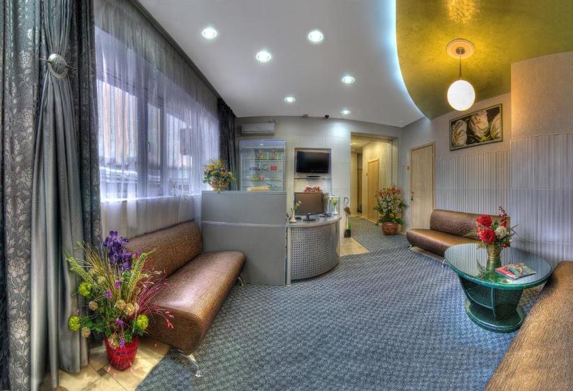 Sana Hostel