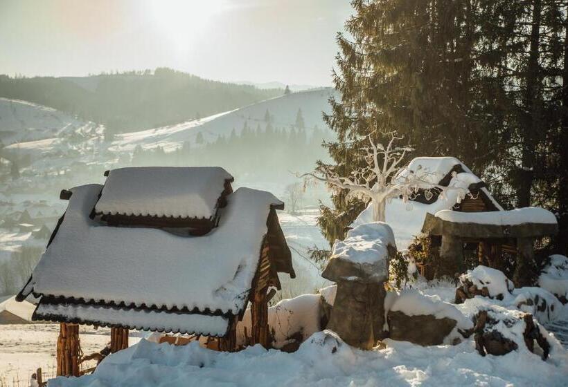 Stara Pravda Hotel   History