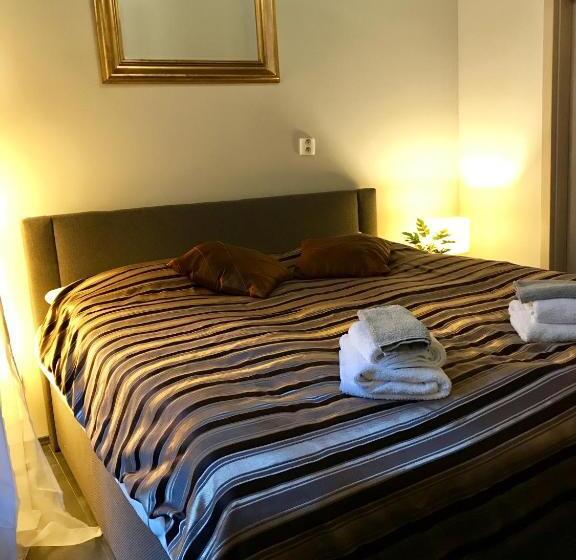 هتل Dům U Pikové Desítky