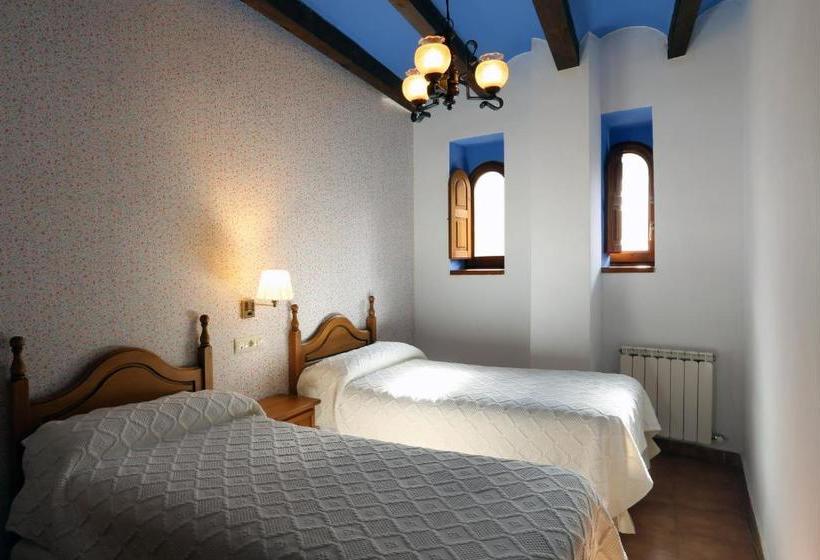 בית מלון כפרי Hospedería Sádaba