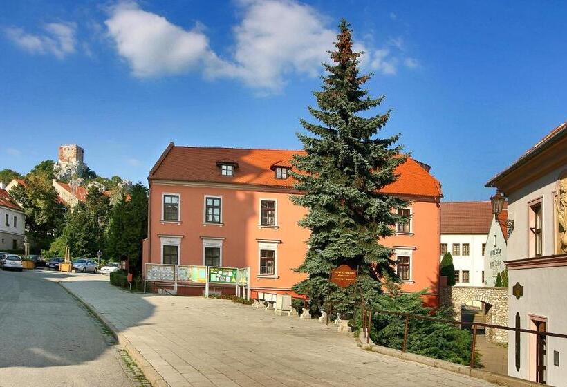 هتل Vivaldi Apartments