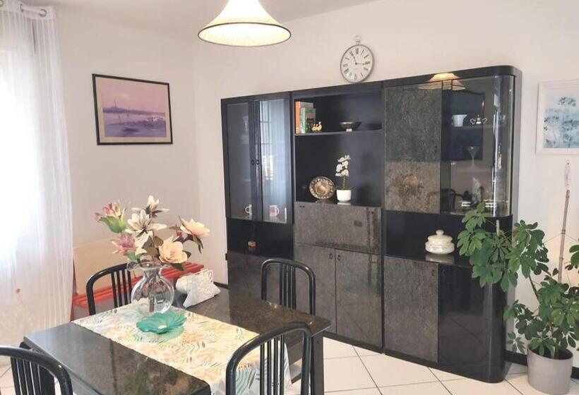 مبيت وإفطار La Casetta Di Angela