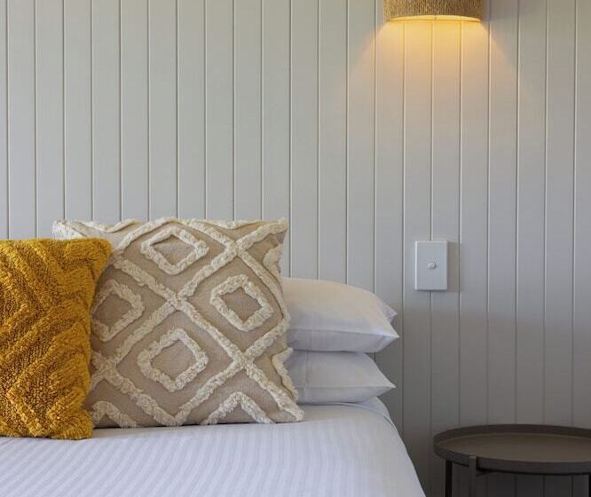 모텔 South Pacific Palms Motor Inn