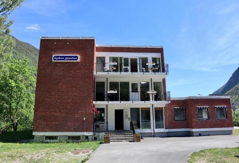 فندق صغير Rjukan Gjestehus