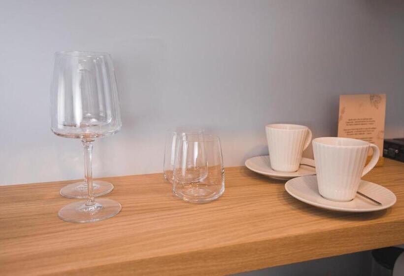 هاستل Roze Park Rooms