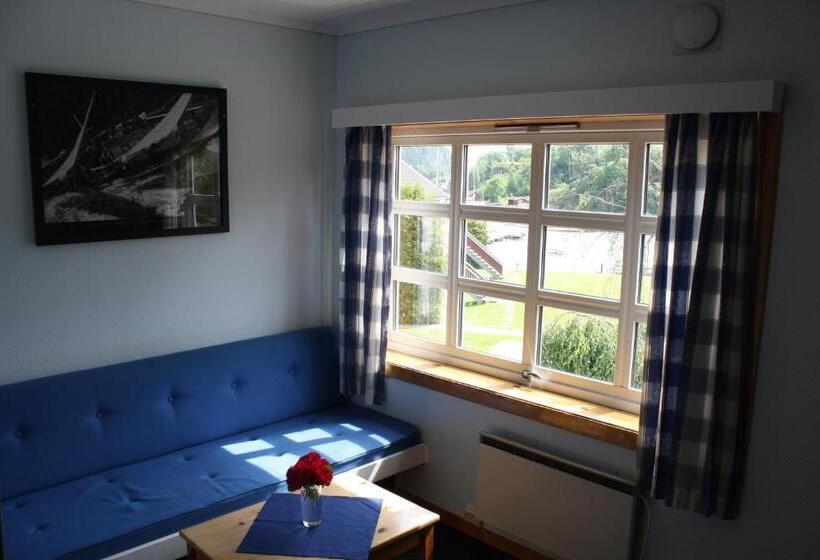 Отель Kragerø Sportell & Apartments