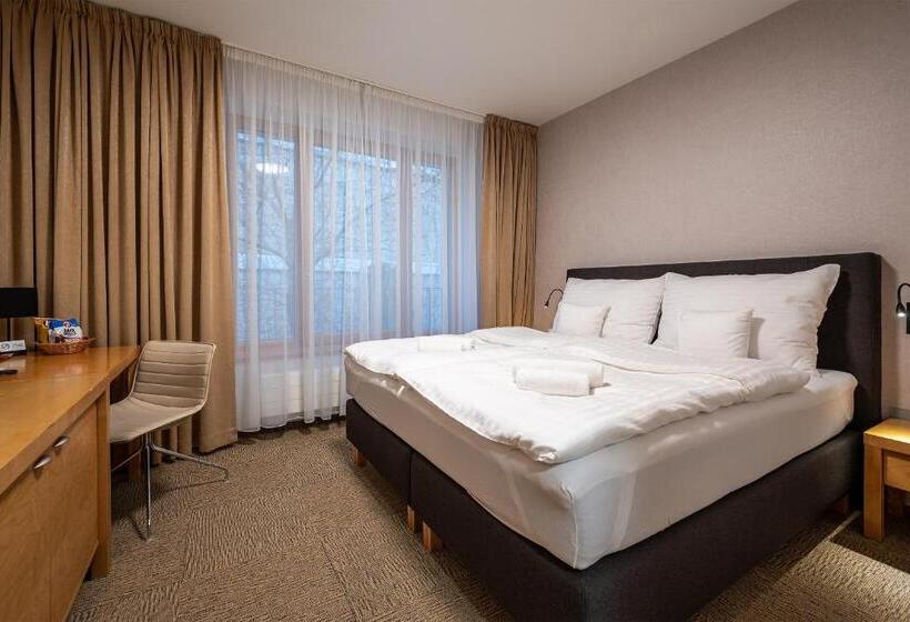 هتل Penzion V Ráji