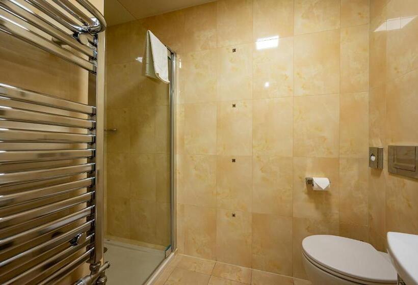 هتل Penzion V Ráji