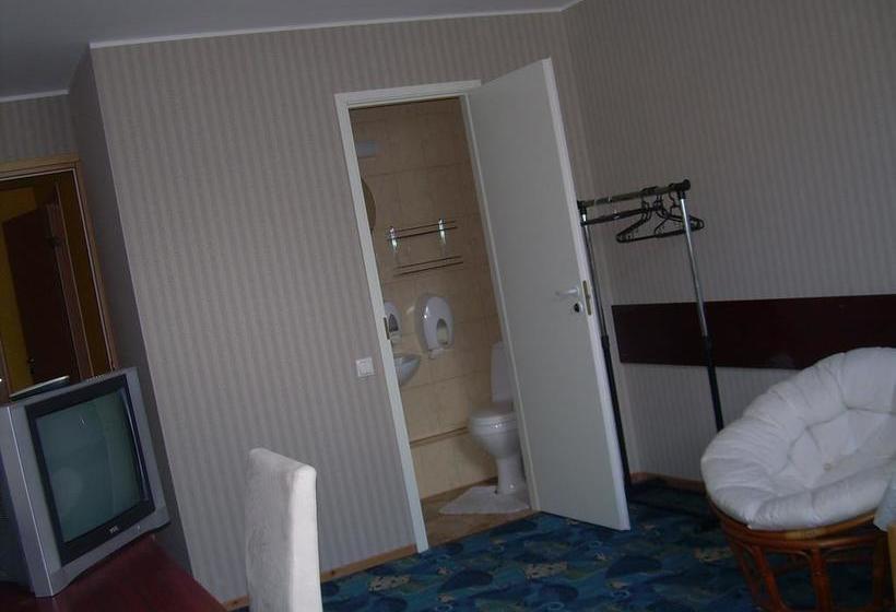 هتل Terve Hostel