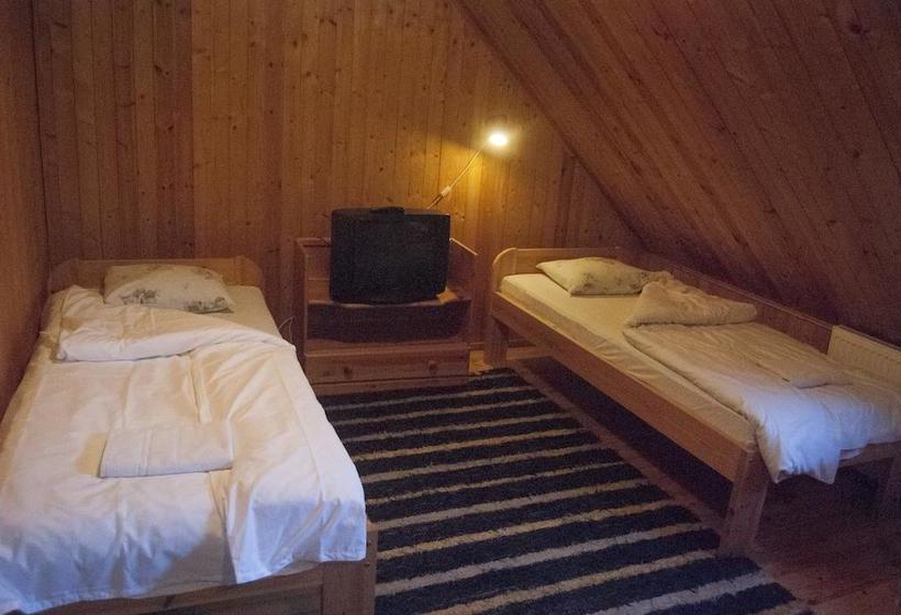 هتل Terve Hostel