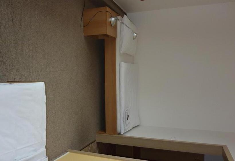 Hotel Tht