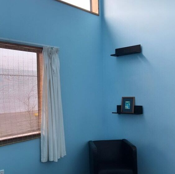 هاستل On Top Backpackers