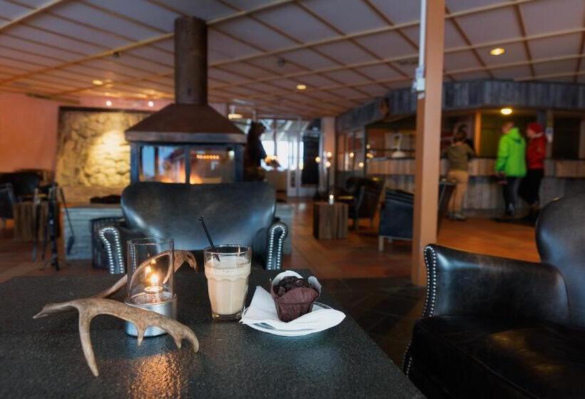هاستل Saxnäsgården Hotell & Konferens
