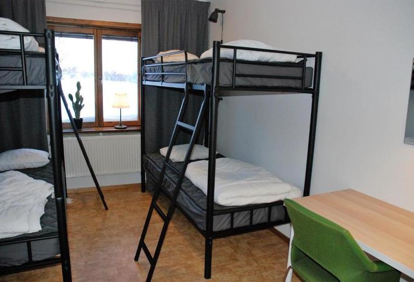 هاستل Storstrand Kursgård