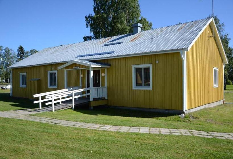 هاستل Storstrand Kursgård