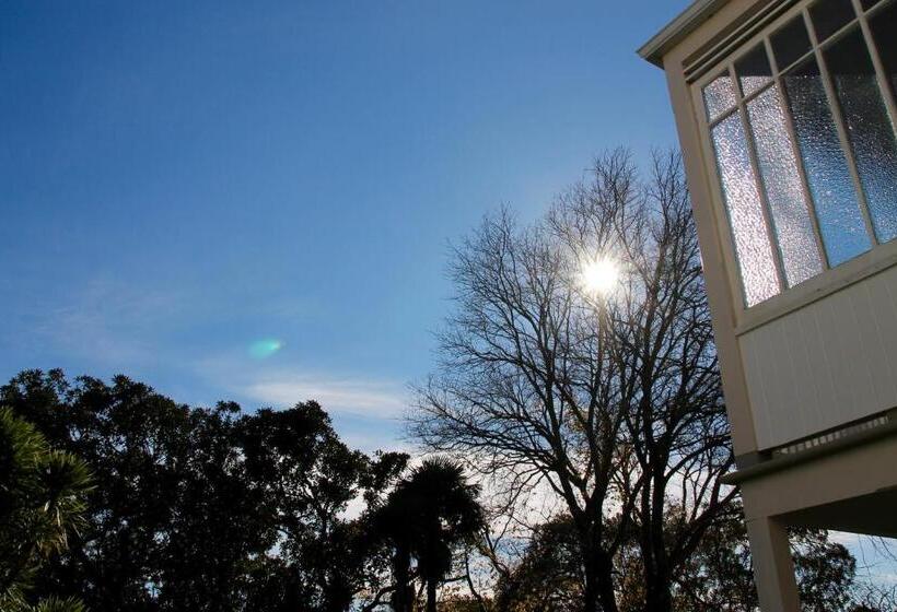 هاستل Verandahs Parkside Lodge