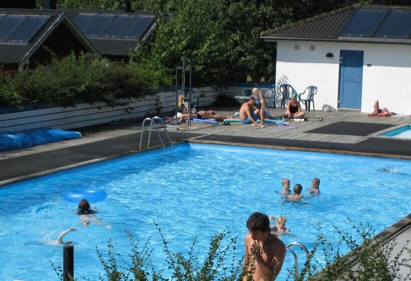 Allégården Kastlösa Hotell