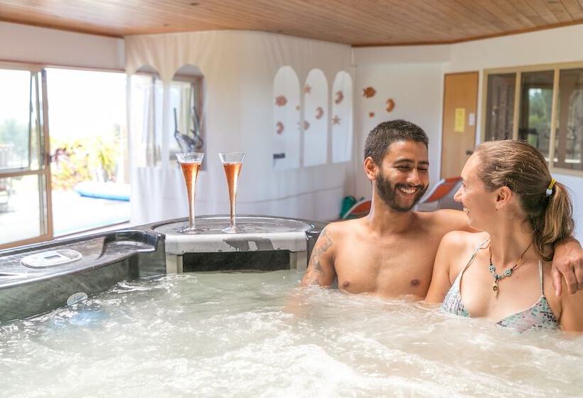 تختخواب و صبحانه Chalet Romantica