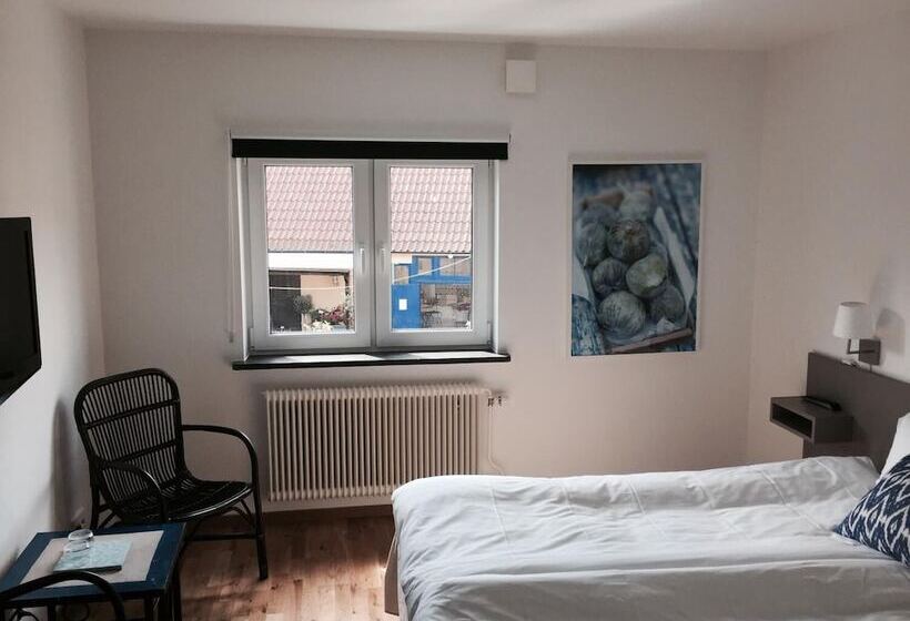 هتل Gårdens & Apotekarns B&b
